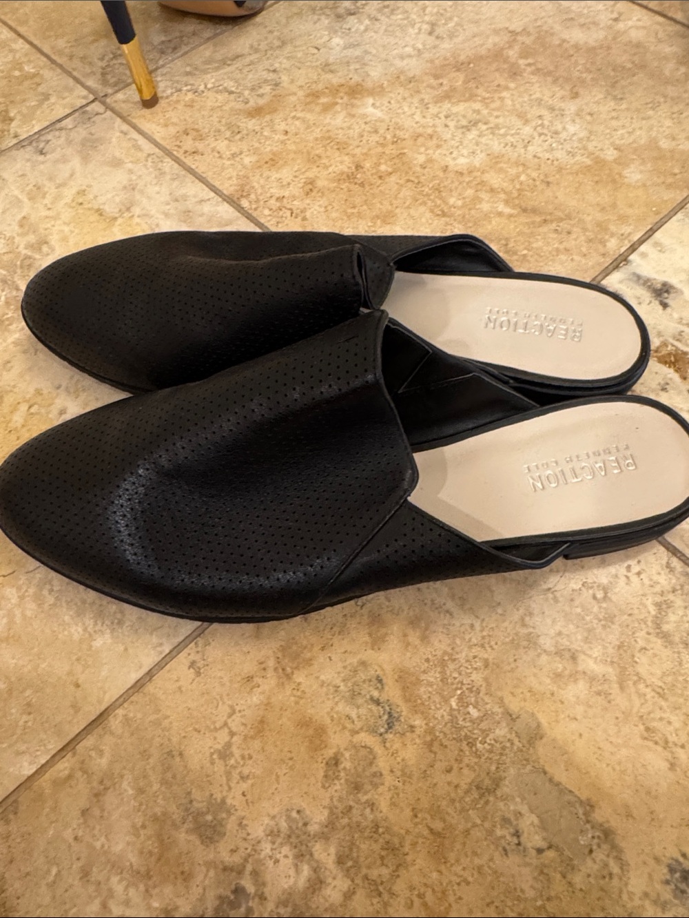 Reaction Kenneth Cole Black Perforated Slip-On Mules